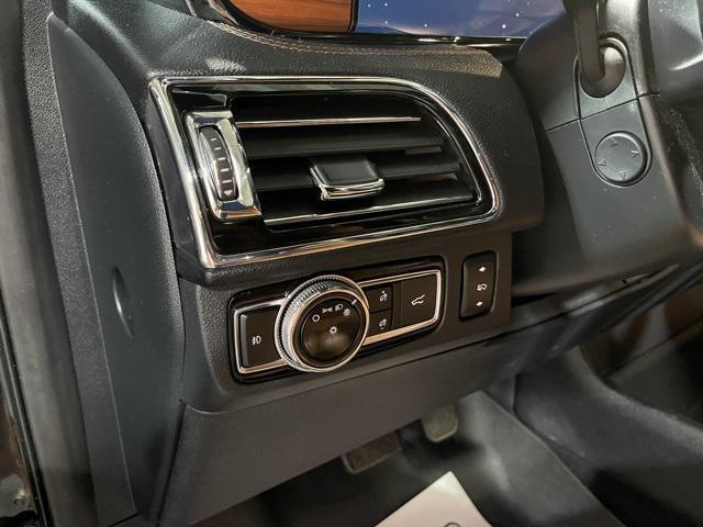 used 2021 Lincoln Navigator car, priced at $46,900