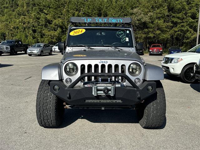 used 2014 Jeep Wrangler Unlimited car, priced at $21,612