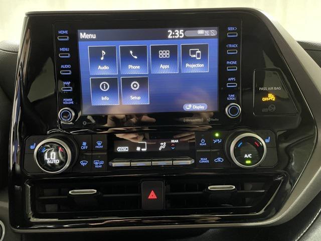 used 2021 Toyota Highlander car, priced at $30,851