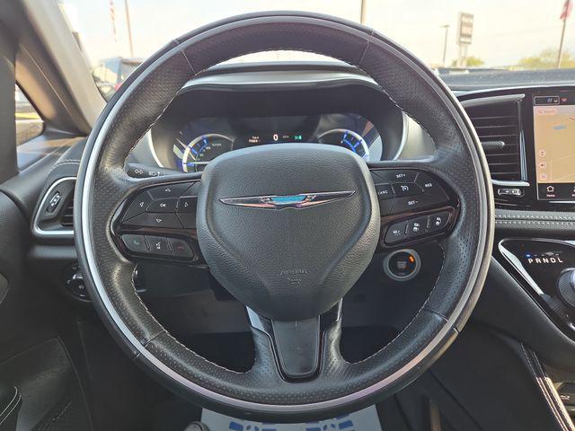 used 2021 Chrysler Pacifica Hybrid car, priced at $26,395