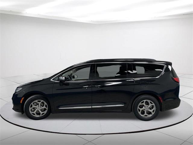 used 2023 Chrysler Pacifica car, priced at $37,880