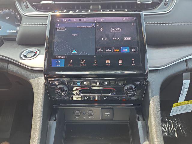 new 2025 Jeep Grand Cherokee car, priced at $47,725