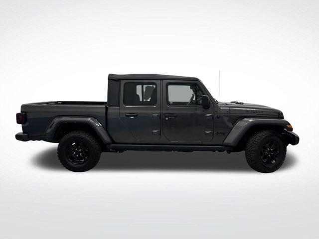 used 2022 Jeep Gladiator car, priced at $32,864