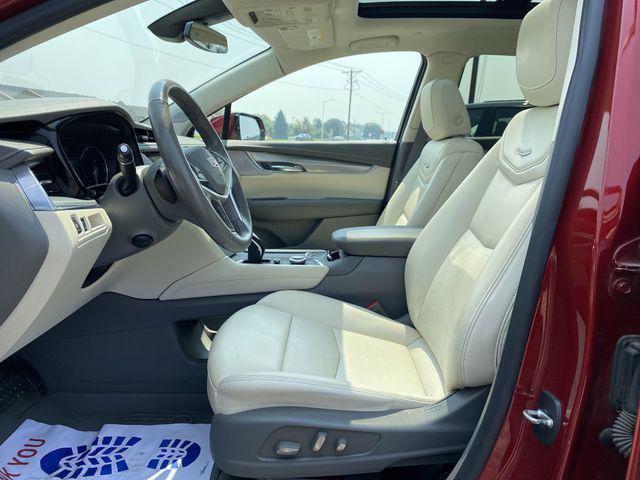 used 2021 Cadillac XT5 car, priced at $28,089