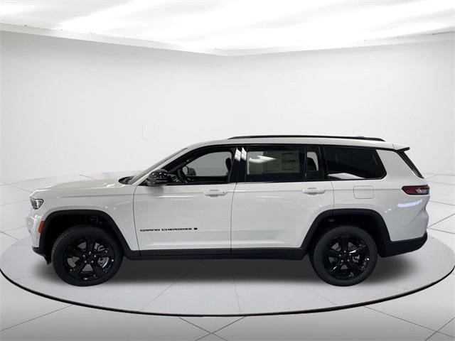 new 2025 Jeep Grand Cherokee L car, priced at $54,661