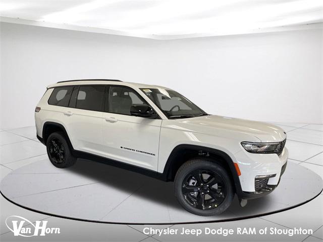 new 2025 Jeep Grand Cherokee L car, priced at $54,661