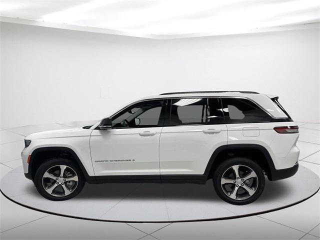 used 2023 Jeep Grand Cherokee car, priced at $37,588