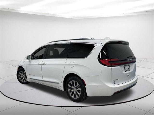 used 2022 Chrysler Pacifica car, priced at $34,999