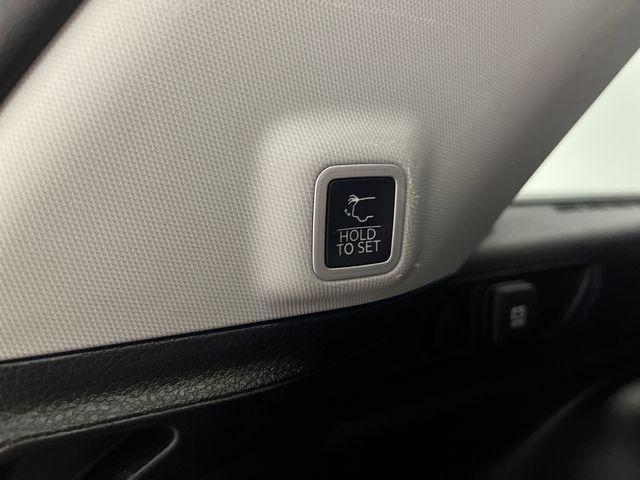 used 2023 Jeep Grand Cherokee car, priced at $32,000