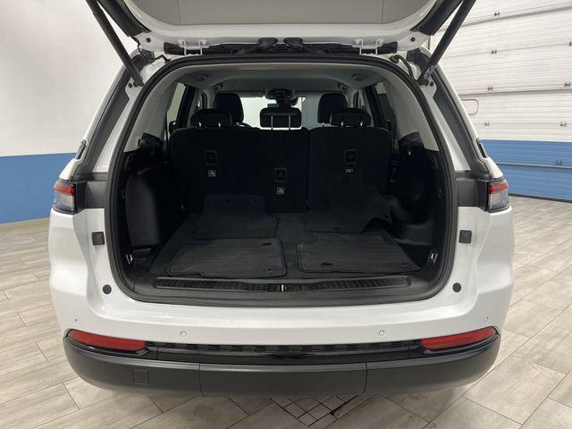 used 2023 Jeep Grand Cherokee car, priced at $32,000