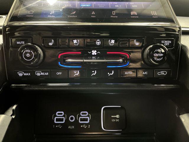 used 2023 Jeep Grand Cherokee car, priced at $32,000