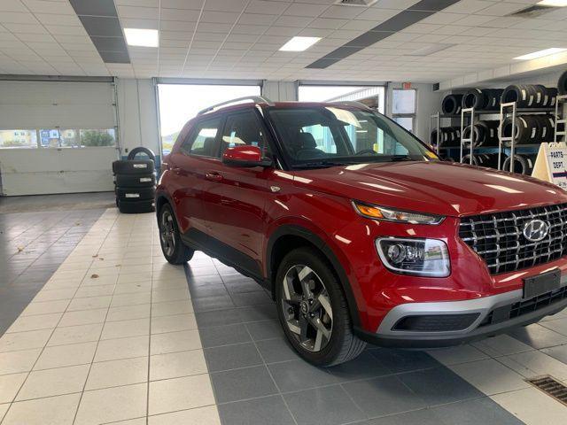 used 2022 Hyundai Venue car, priced at $18,900
