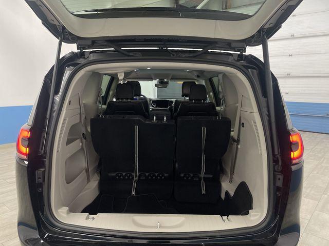 used 2024 Chrysler Pacifica car, priced at $41,995