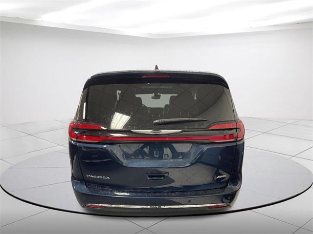 new 2025 Chrysler Pacifica car, priced at $47,810