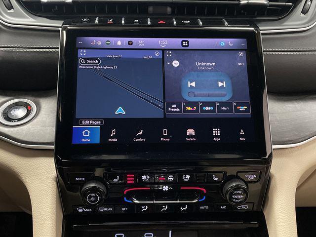 used 2024 Jeep Grand Cherokee car, priced at $39,649