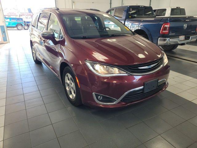 used 2018 Chrysler Pacifica Hybrid car, priced at $15,400