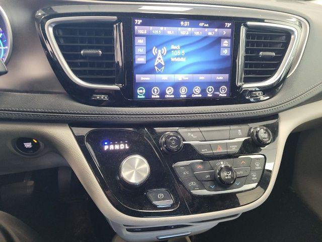 used 2018 Chrysler Pacifica Hybrid car, priced at $15,400