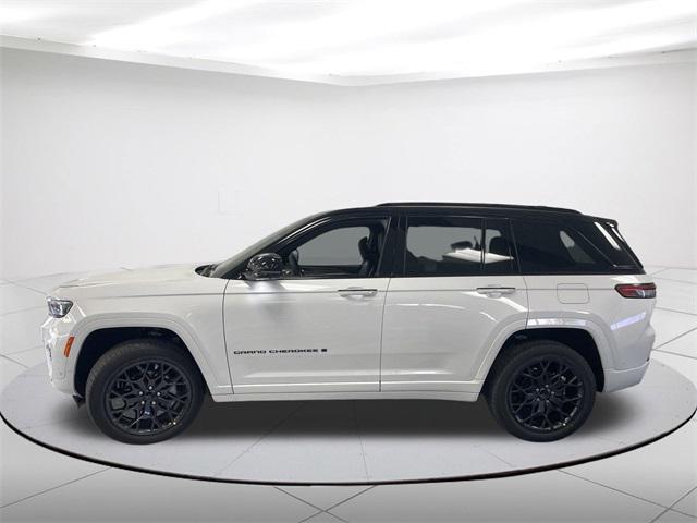 new 2025 Jeep Grand Cherokee car, priced at $70,999