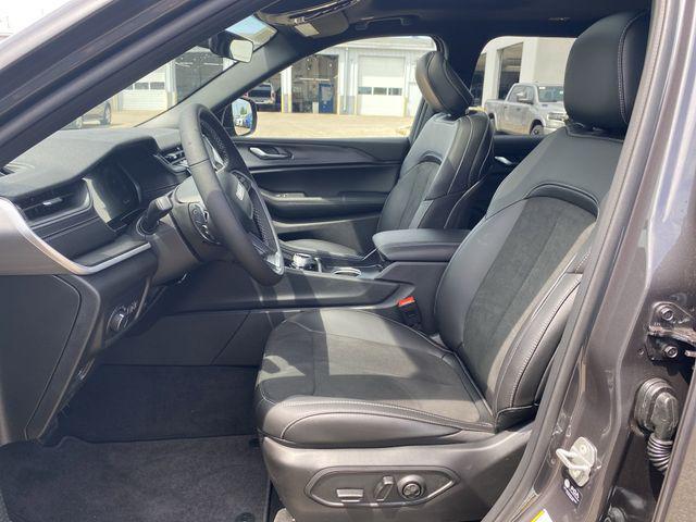 new 2025 Jeep Grand Cherokee L car, priced at $45,659