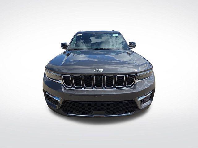 new 2025 Jeep Grand Cherokee car, priced at $47,725