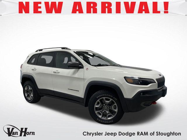 used 2019 Jeep Cherokee car, priced at $23,372