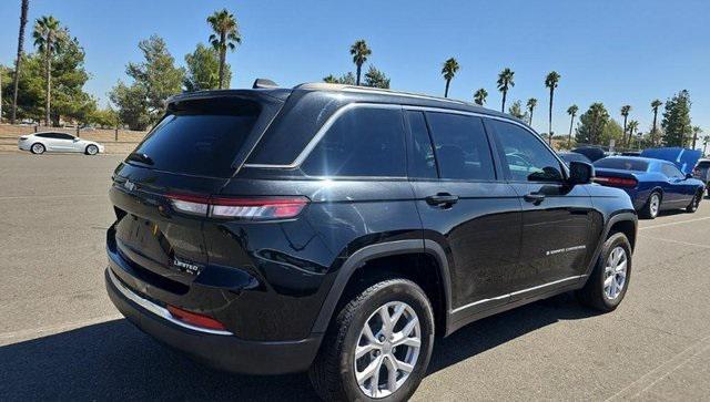 used 2022 Jeep Grand Cherokee car, priced at $34,785