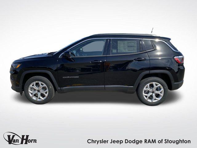 new 2025 Jeep Compass car, priced at $34,582