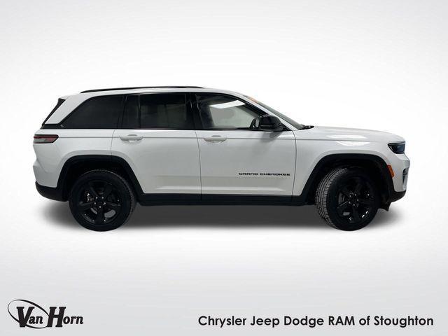 used 2023 Jeep Grand Cherokee car, priced at $29,894