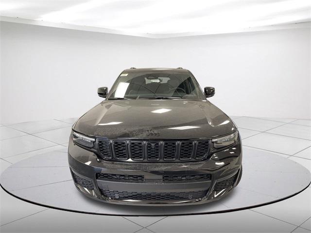 new 2025 Jeep Grand Cherokee L car, priced at $55,179