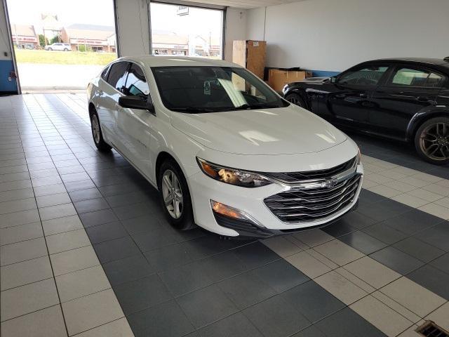 used 2019 Chevrolet Malibu car, priced at $16,899