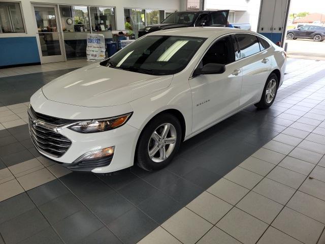 used 2019 Chevrolet Malibu car, priced at $16,899