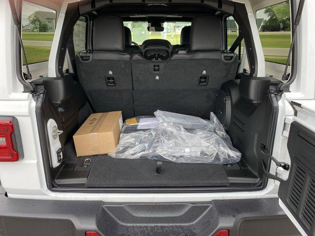 new 2025 Jeep Wrangler car, priced at $49,108