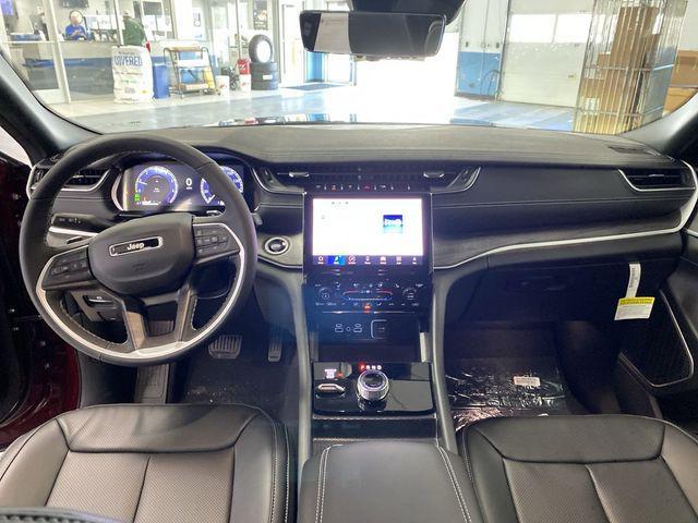 new 2025 Jeep Grand Cherokee L car, priced at $55,928