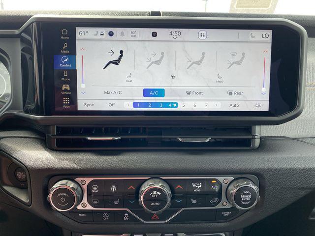 new 2025 Jeep Wrangler car, priced at $52,383