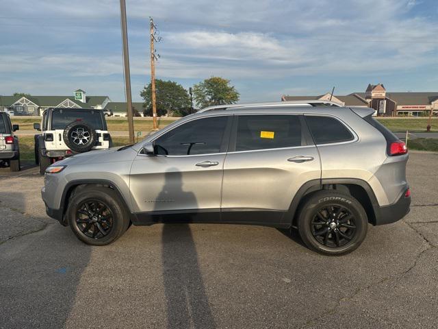 used 2016 Jeep Cherokee car, priced at $14,106