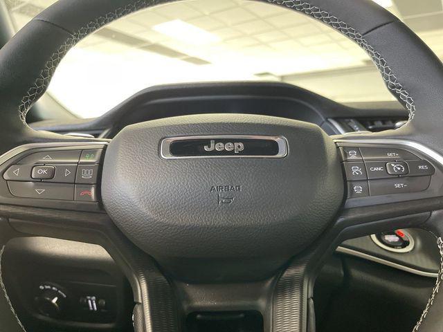 new 2025 Jeep Grand Cherokee L car, priced at $45,300