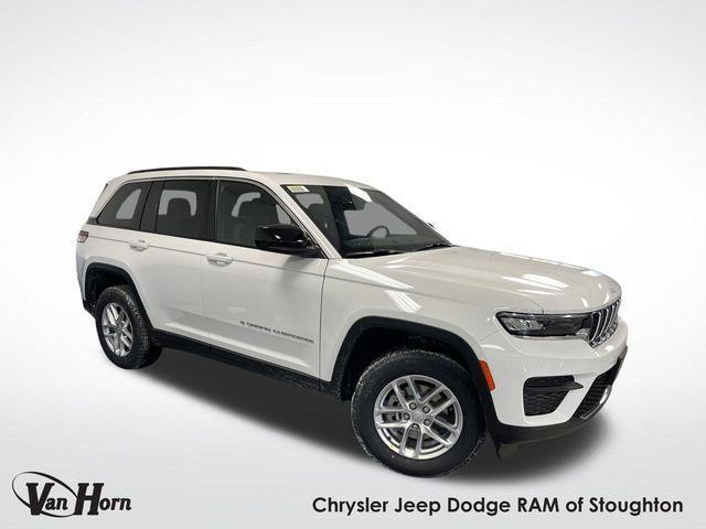 new 2025 Jeep Grand Cherokee car, priced at $39,663