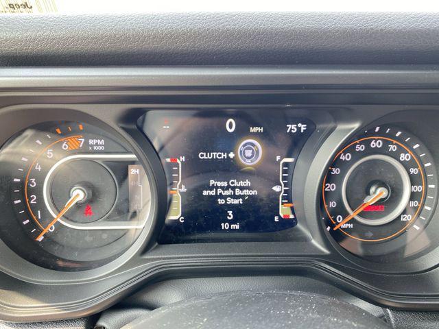 new 2025 Jeep Wrangler car, priced at $40,200