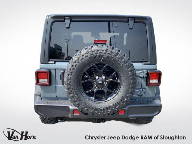 new 2025 Jeep Wrangler car, priced at $40,200