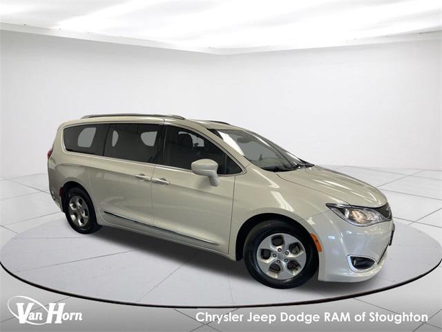 used 2017 Chrysler Pacifica car, priced at $12,994