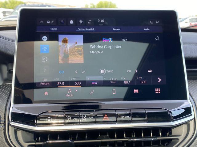 new 2025 Jeep Compass car, priced at $38,216