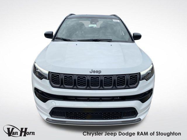 new 2025 Jeep Compass car, priced at $35,661