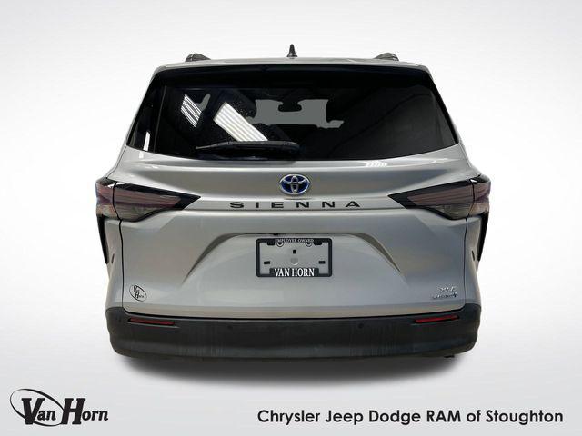 used 2024 Toyota Sienna car, priced at $44,910