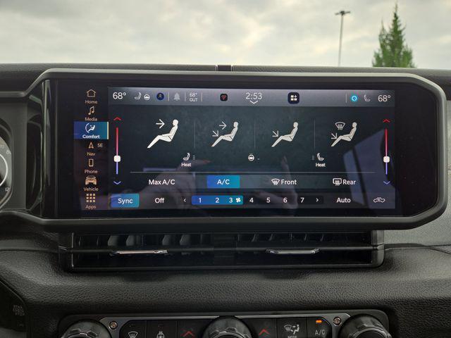 new 2025 Jeep Gladiator car, priced at $47,766