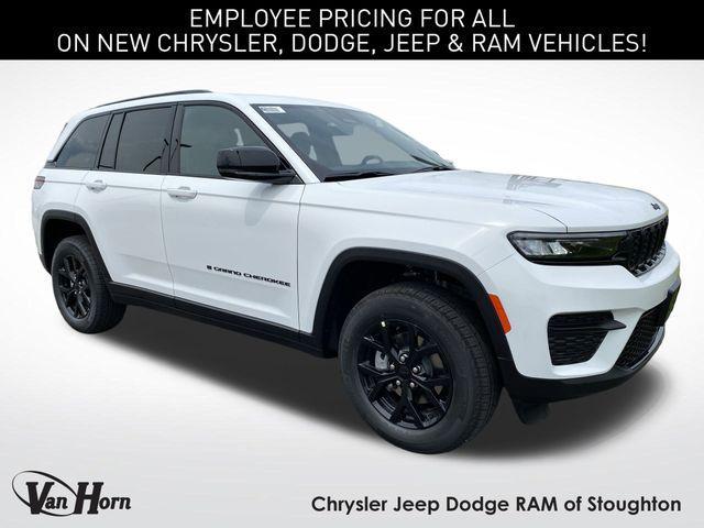 new 2025 Jeep Grand Cherokee car, priced at $44,088