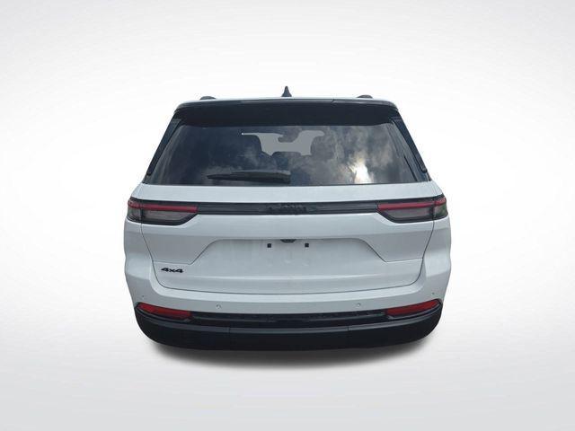 new 2025 Jeep Grand Cherokee car, priced at $45,019
