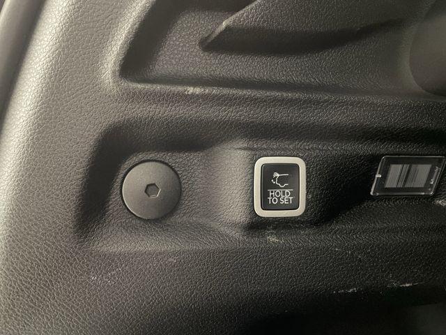 used 2023 Jeep Grand Cherokee L car, priced at $27,612