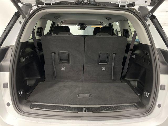 used 2023 Jeep Grand Cherokee L car, priced at $27,612