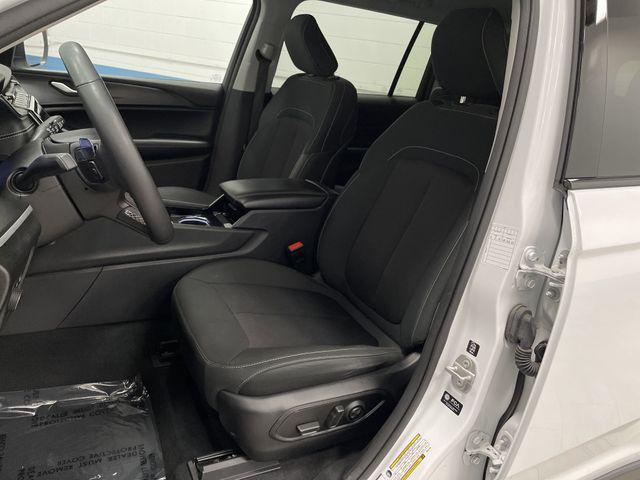 used 2023 Jeep Grand Cherokee L car, priced at $27,612