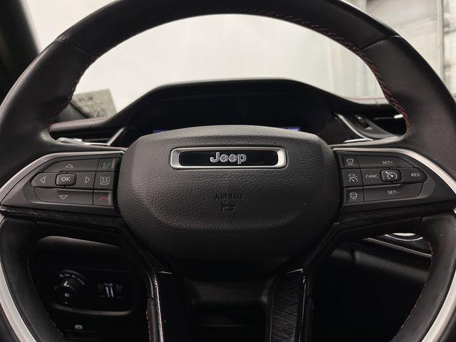 used 2022 Jeep Grand Cherokee car, priced at $35,476